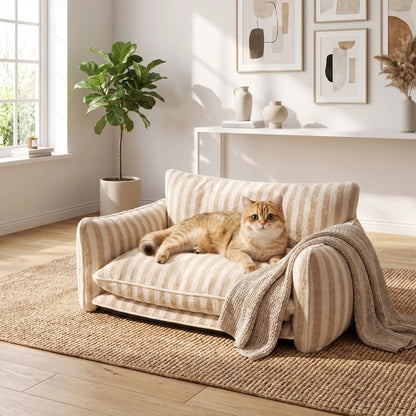 canapé pour chat rayures beige chat détendu 