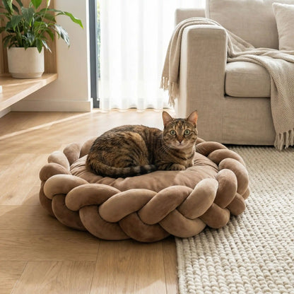 coussin à chat rond marron chaud bord tressé 2