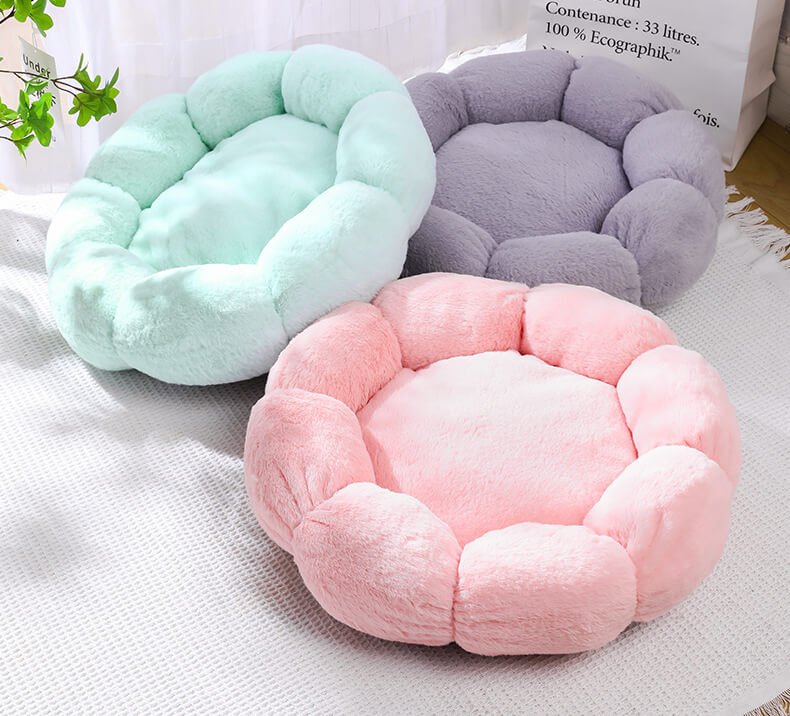 coussin pour chat fleur rose gris vert menthe pastel 