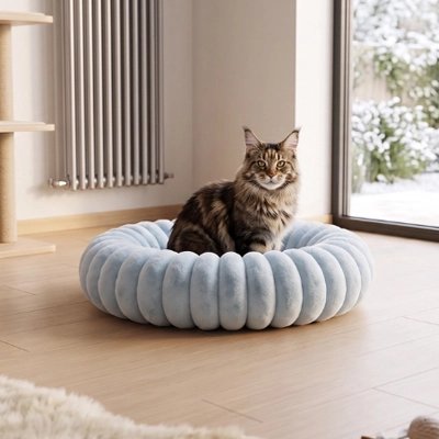 coussin pour chat rond bleu gros chat assis 