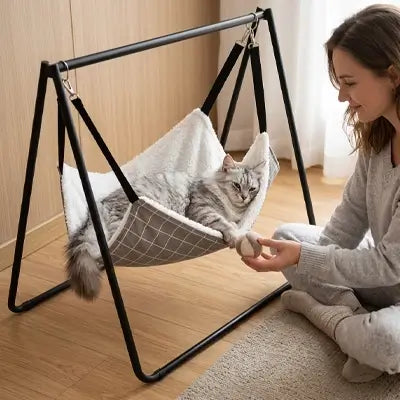 hamac suspendu pour chat gris carreaux tissu fourrure 