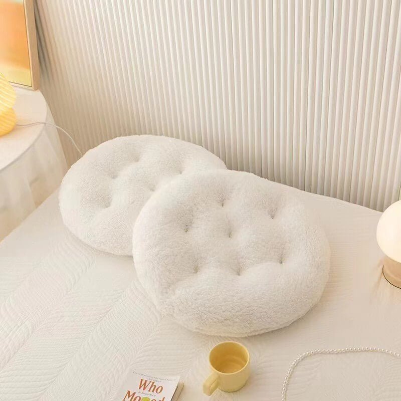 hamac suspendu pour chat style bohème coussins blancs