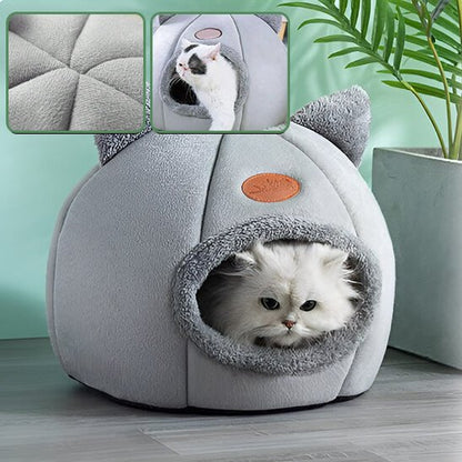 niche pour chat oreilles chat gris avec chat dedans 2
