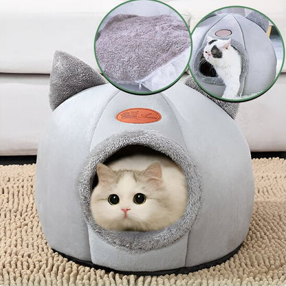 niche pour chat oreilles chat gris avec chat dedans 