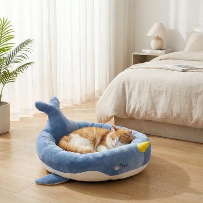 panier chat baleine bleue avec chat endormi 