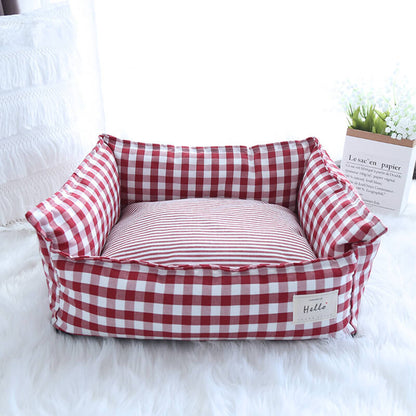 panier chat carreaux vichy rouge classique 