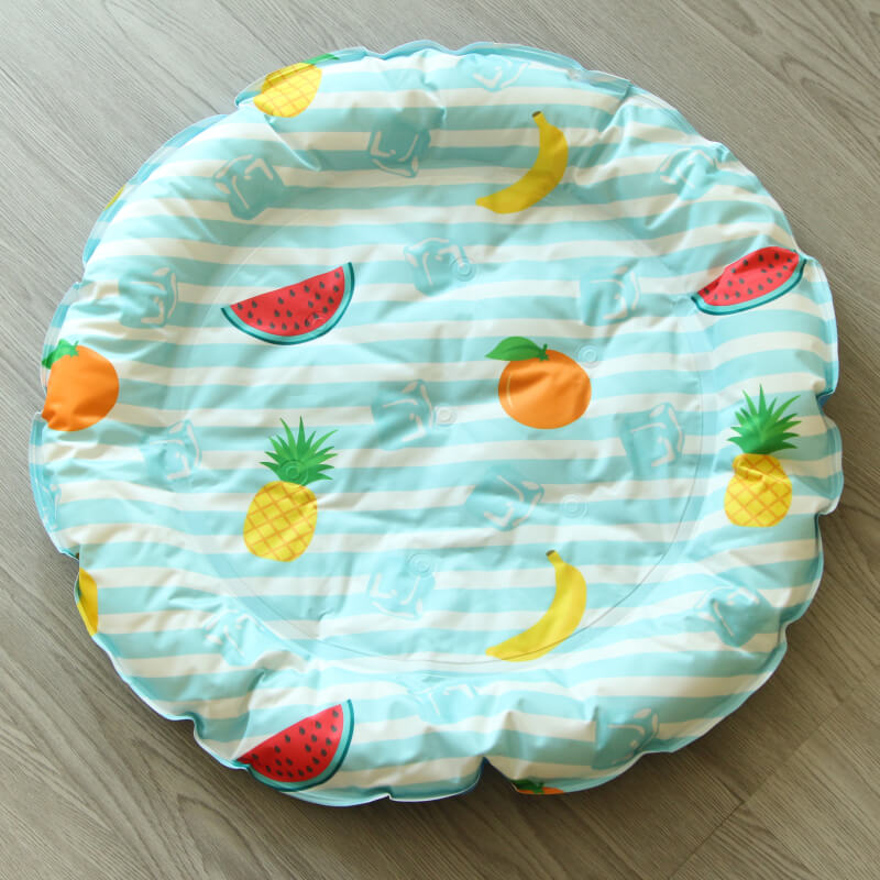 tapis rafraichissant chat rond bleu avec fruits 