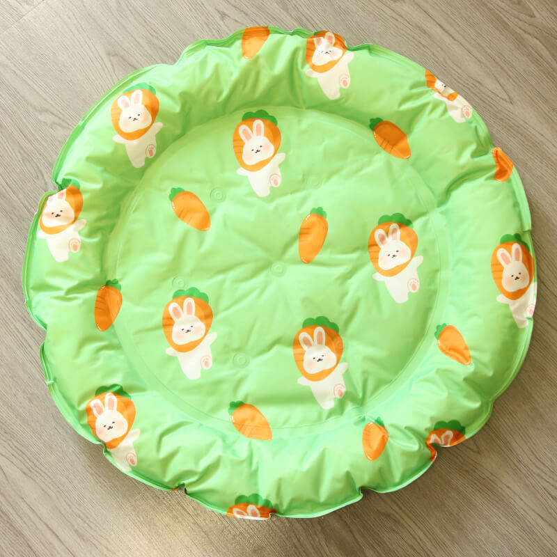 tapis rafraichissant chat rond vert avec lapins carottes